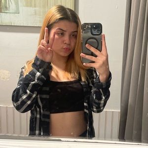 Meet your Posher, Jalia